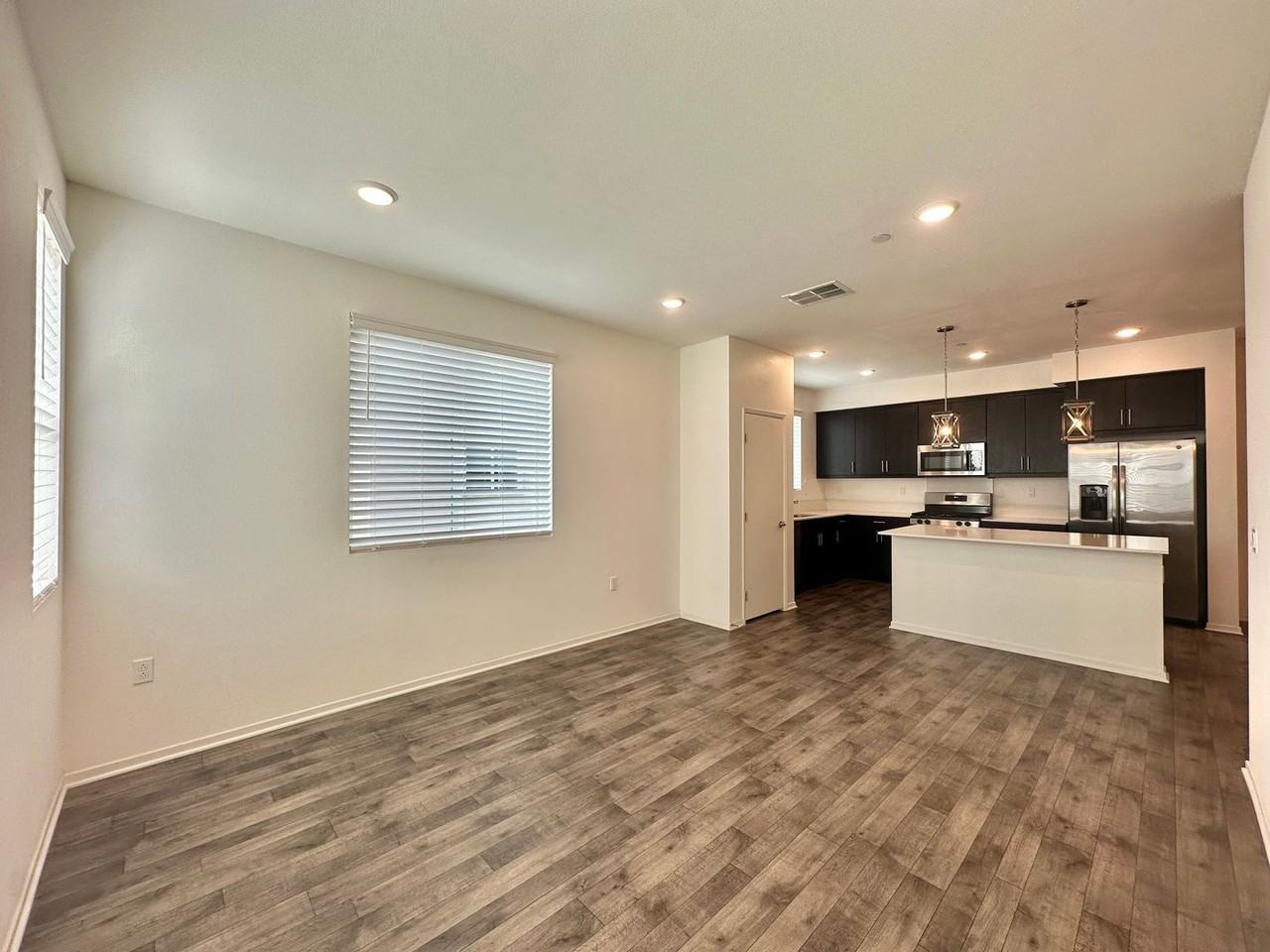 5406 Sand Arch Ln #204 - Photo 2 of 31