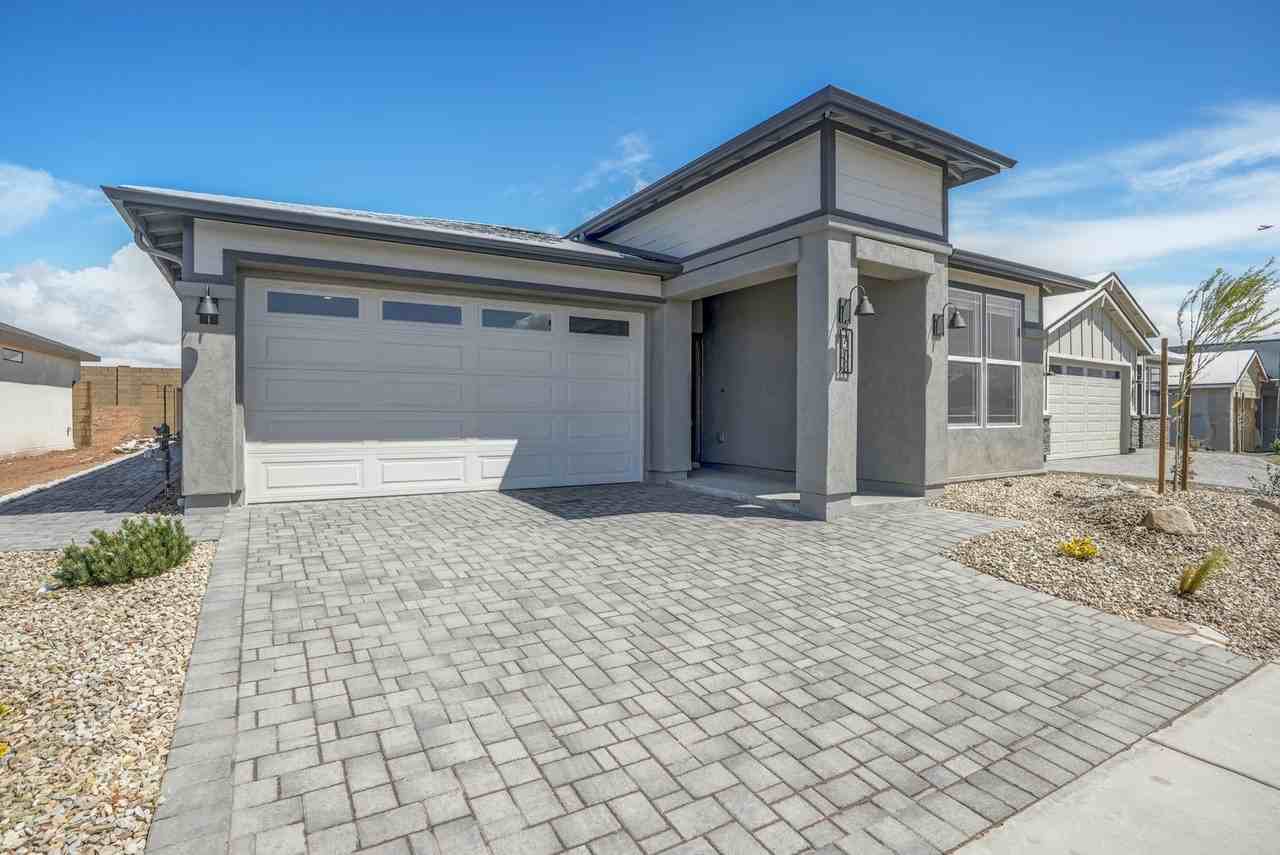 1208 Cattle Trl - Photo 3 of 36