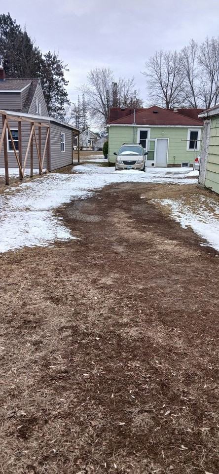 217 2nd St - Photo 2 of 8