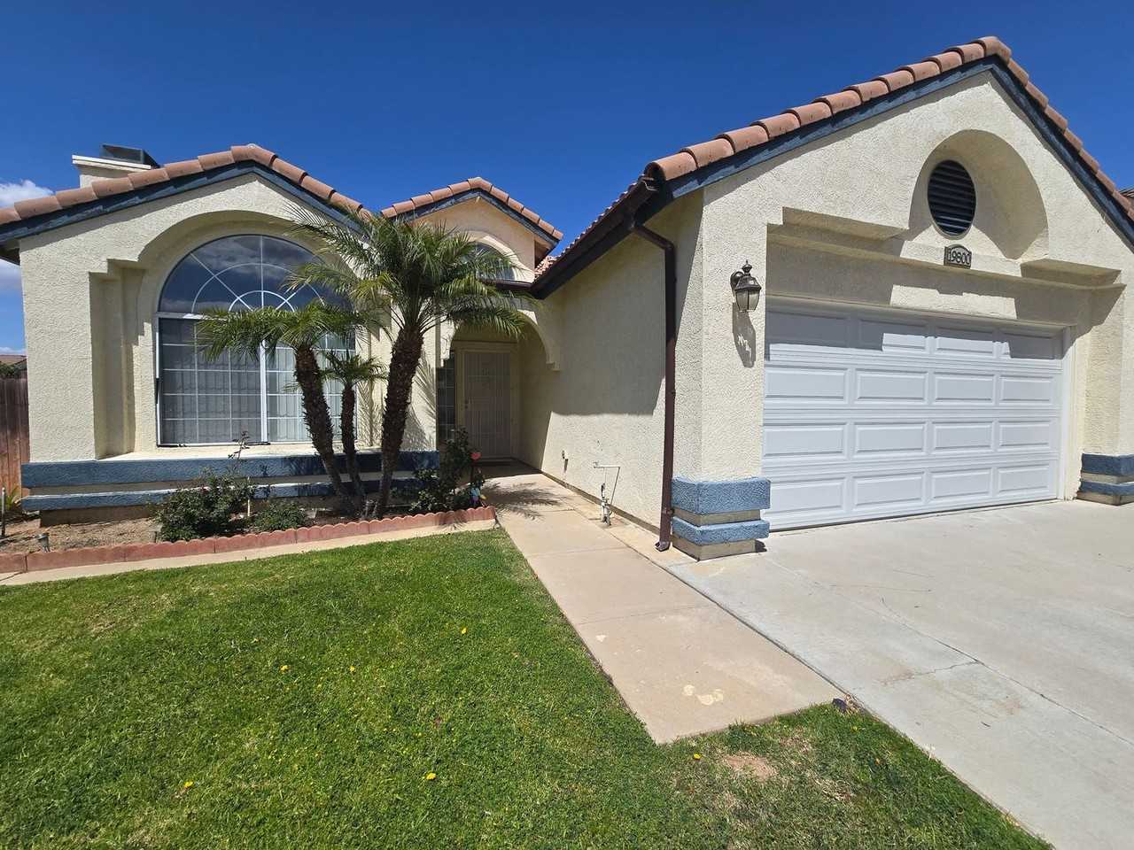 19800 Cuyama Ln - Photo 2 of 21