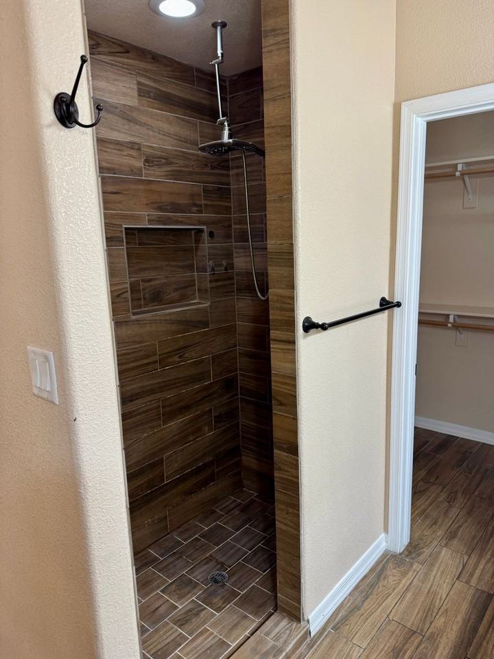 1571 N Quintero Ave - Photo 3 of 27