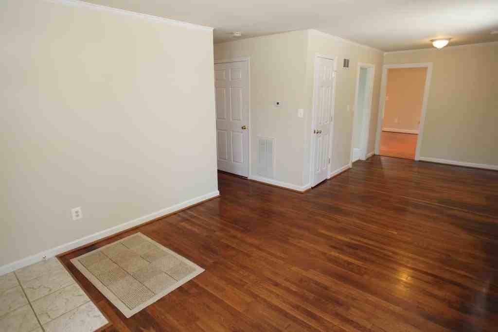 1837 Lusby Pl - Photo 2 of 20