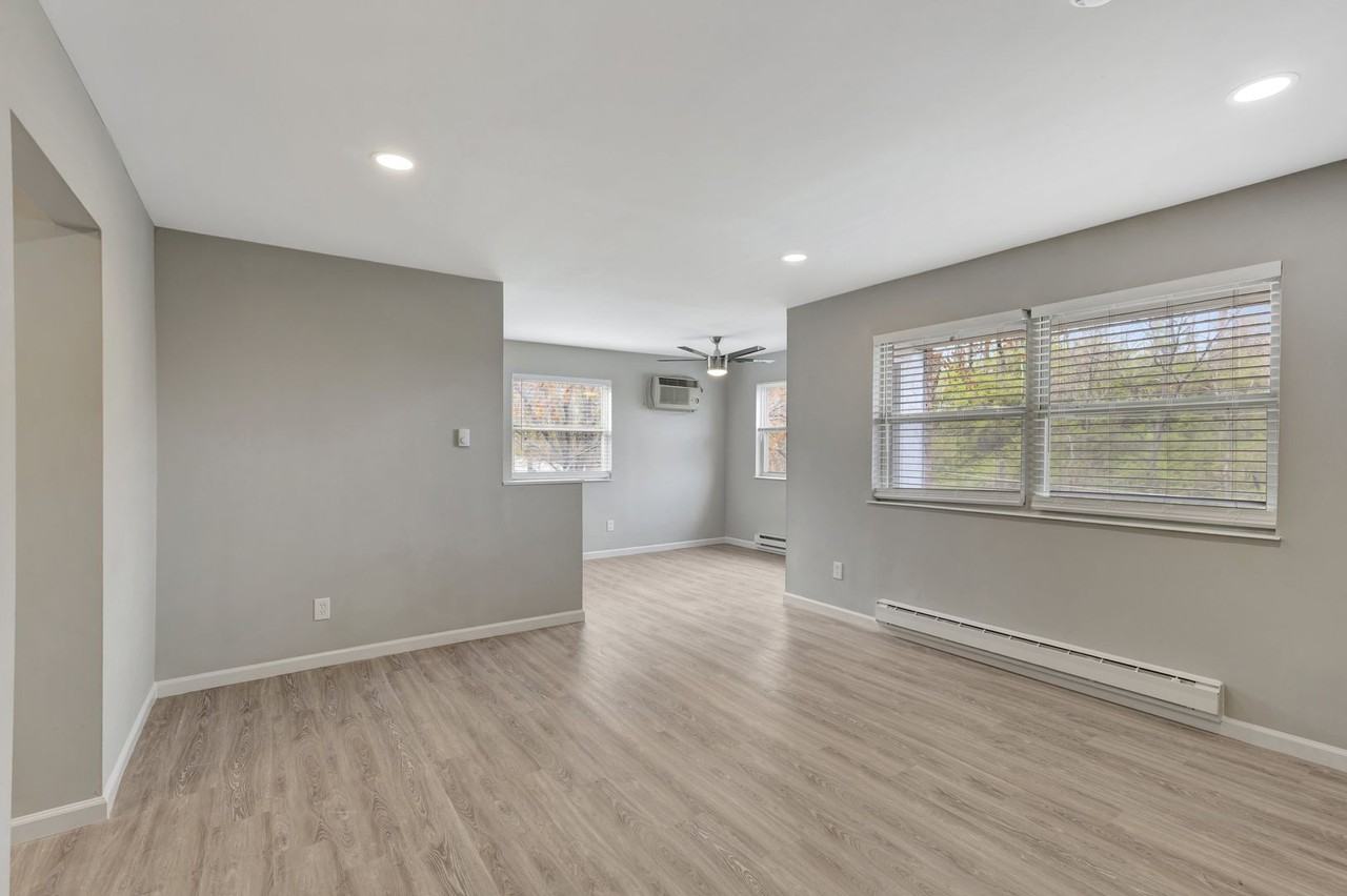 3850 Washington Ave #3850-06 - Photo 2 of 15