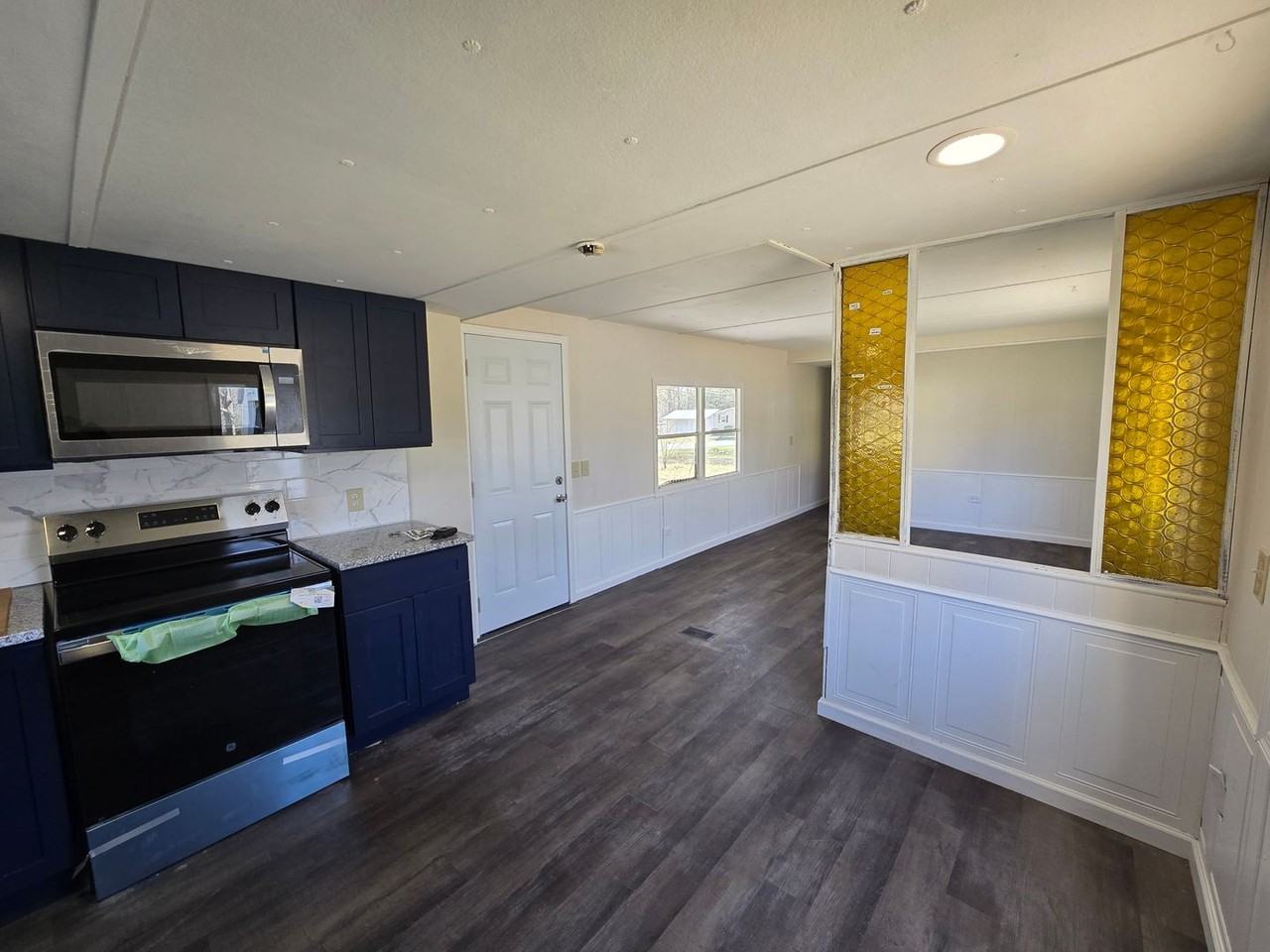 1146 E Stateside Dr - Photo 3 of 12