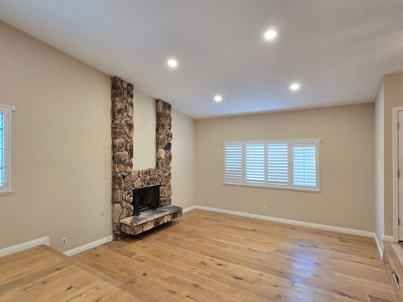 115 Espada Pl - Photo 5 of 11