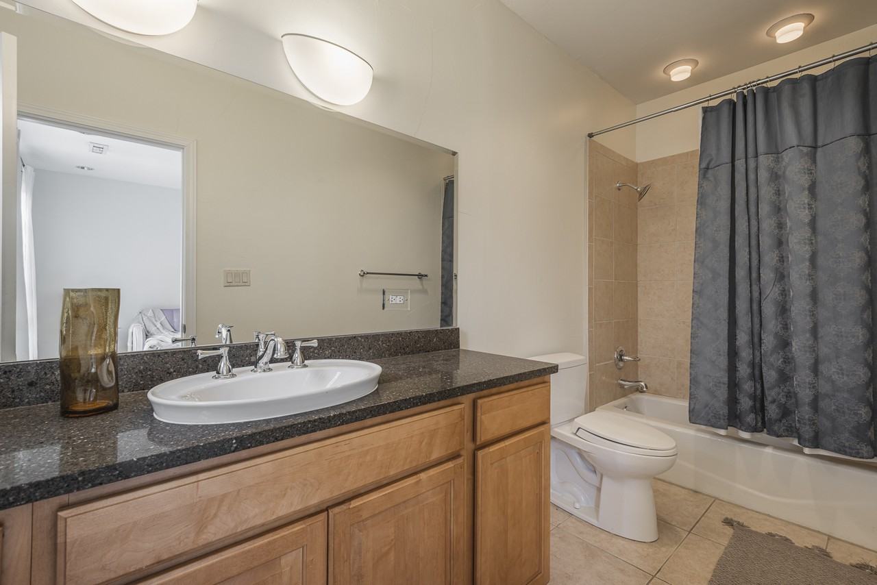 1900 Central Ave Sw #203 - Photo 5 of 29