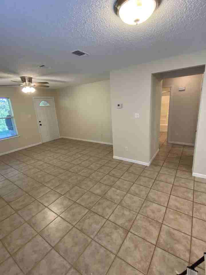 2463 Lake Park Ln #NA - Photo 4 of 23