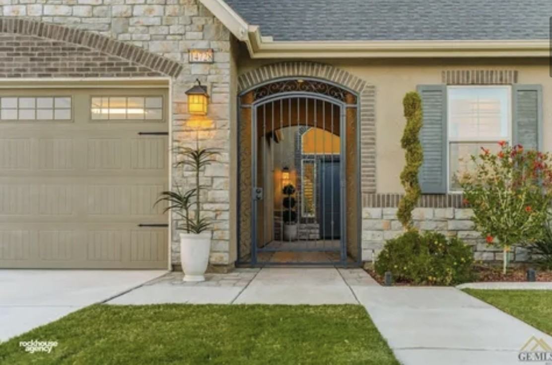 14728 Plumeria Ct #NA - Photo 2 of 36