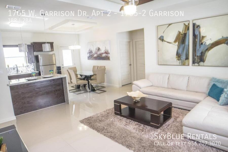 1705 W Garrison Dr Apt 2 - Photo 2 of 18