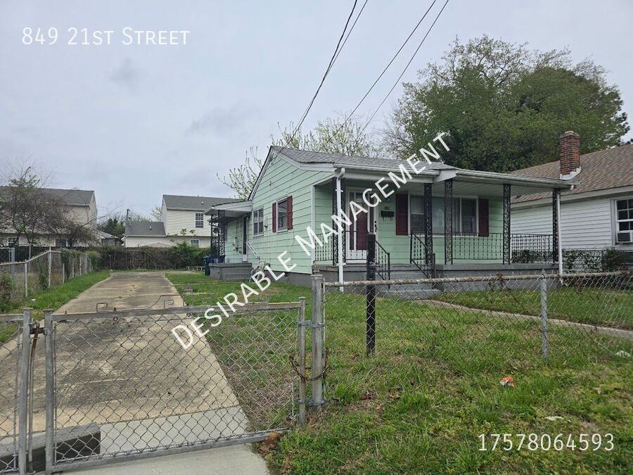 849 21st St - Photo 2 of 12