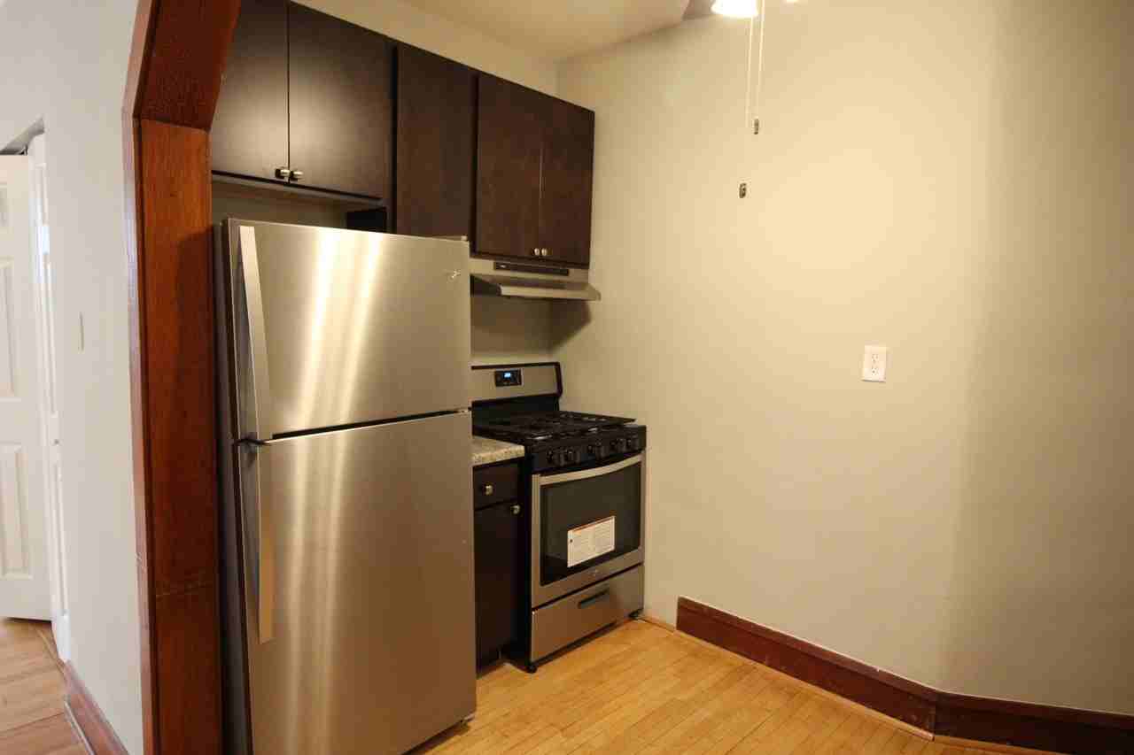 2657 N Harding Ave #2 - Photo 5 of 10
