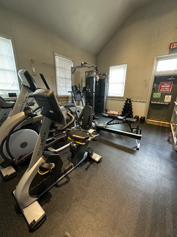 1718 W Abingdon Dr #301 - Photo 6 of 11