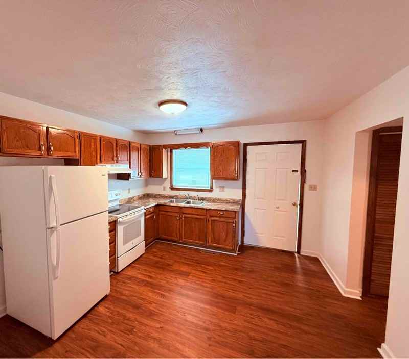 13750 Heath Brothers Dr #9 - Photo 3 of 11