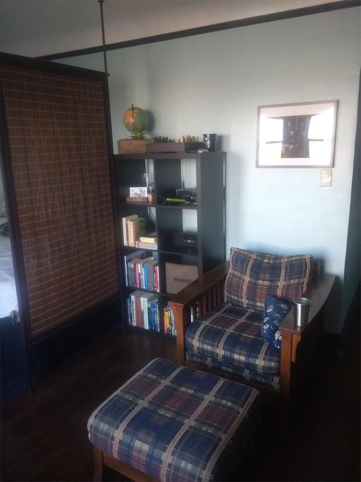 407 NE 45th St Seattle WA 98105 LCG (S) - Photo 2 of 11