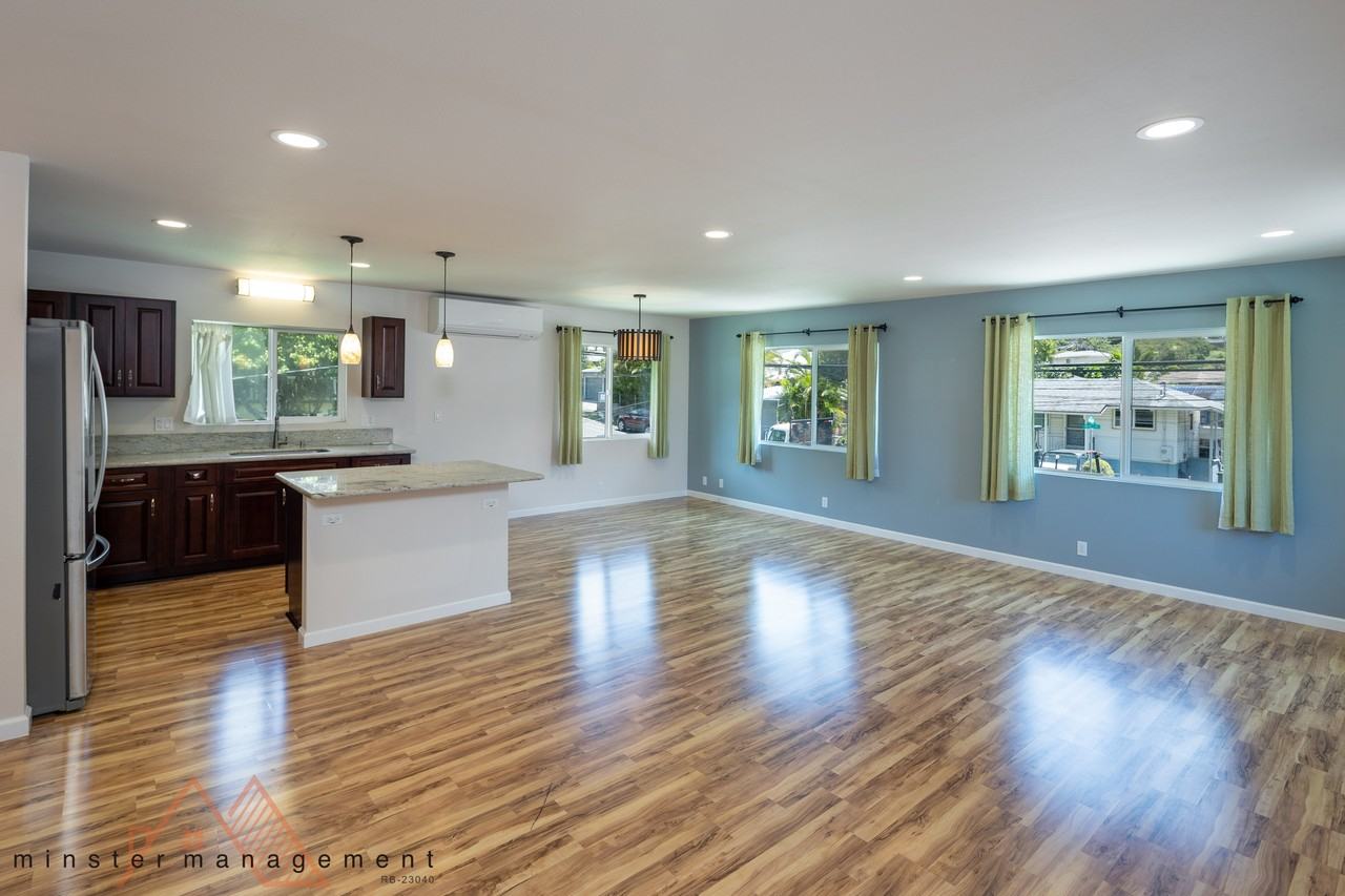 10TH38 - 10th Ave - Photo 2 of 14