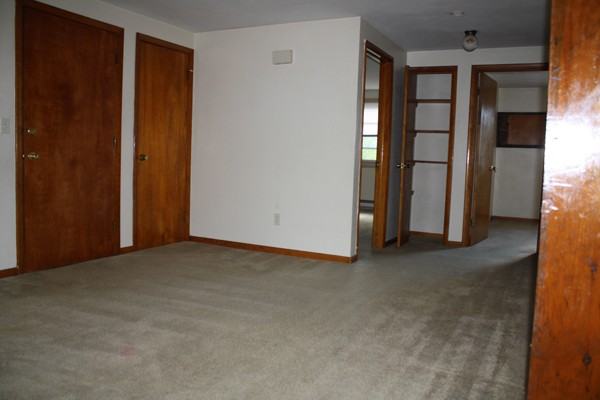 26 Robert Street - Photo 6 of 19
