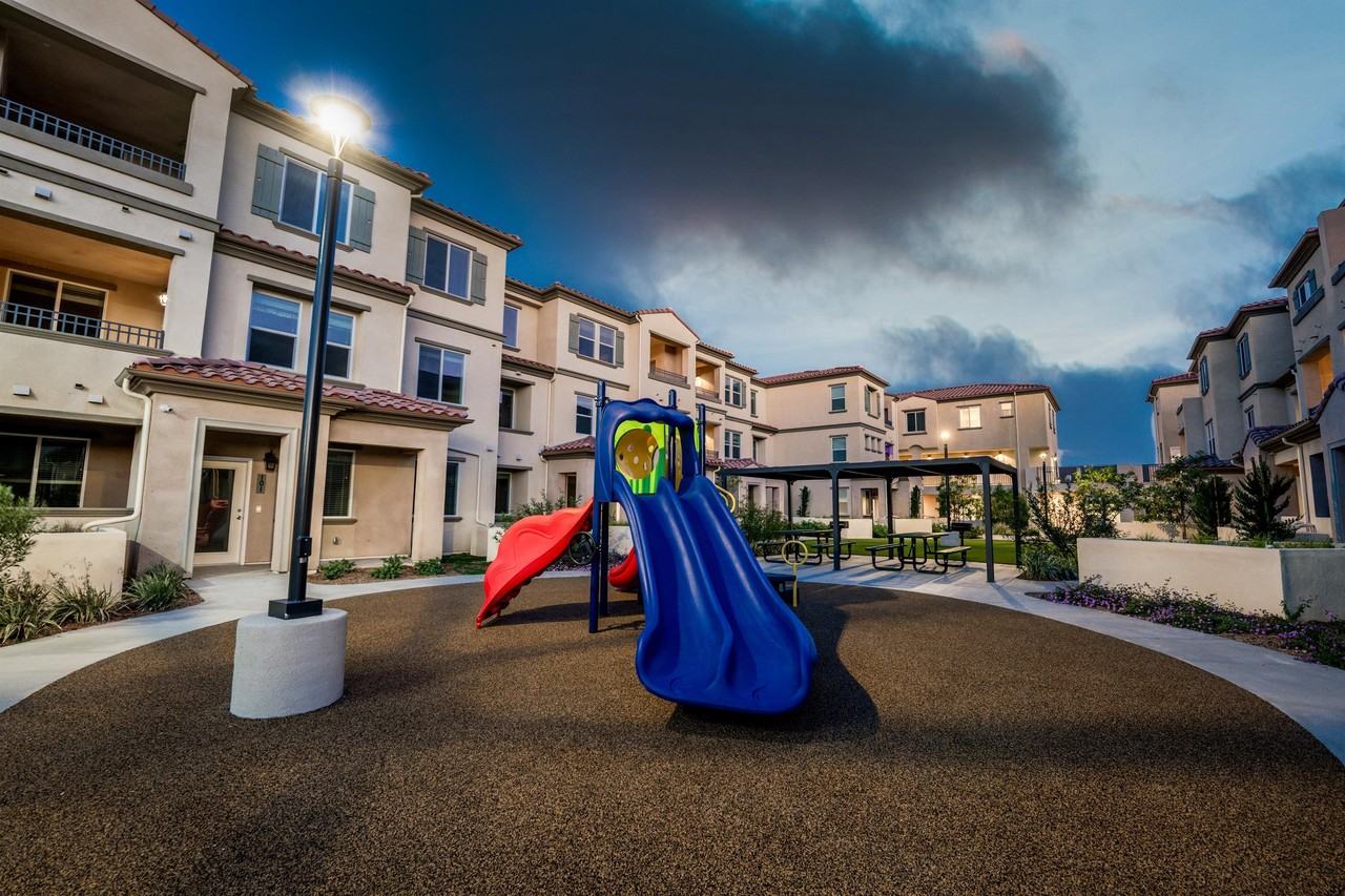 Greenfield Apartments - Photo 5 of 16