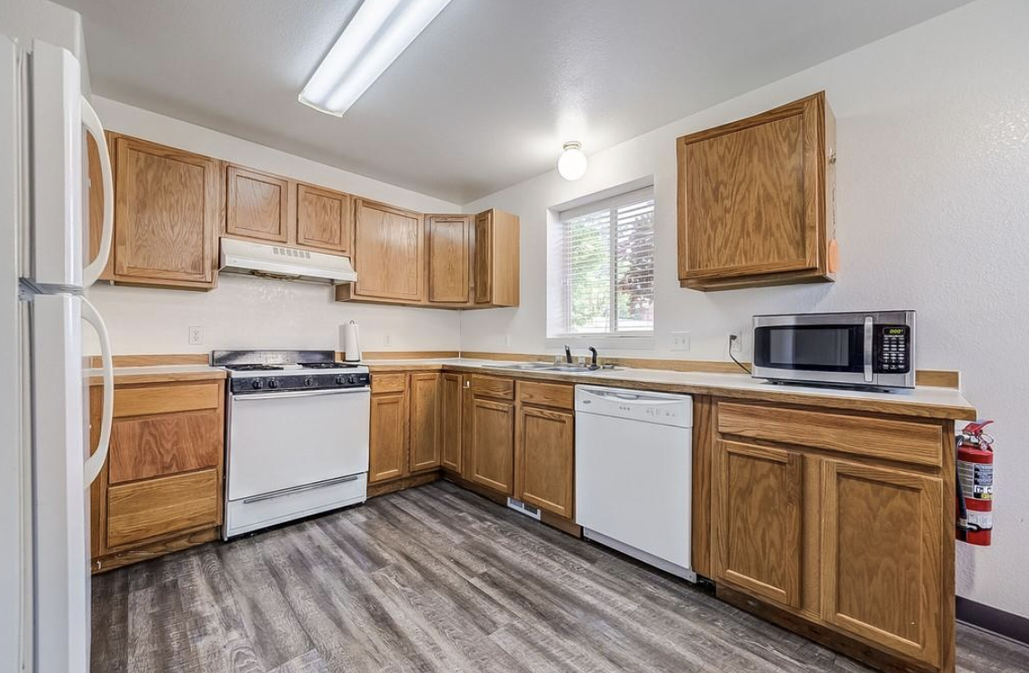 65 East 100 North, Unit 65 - Photo 4 of 4