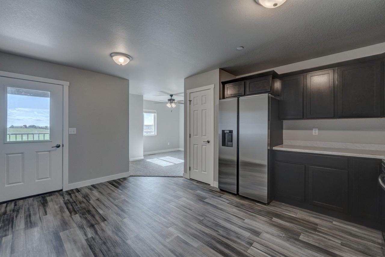 4821 5th Street - Photo 2 of 11