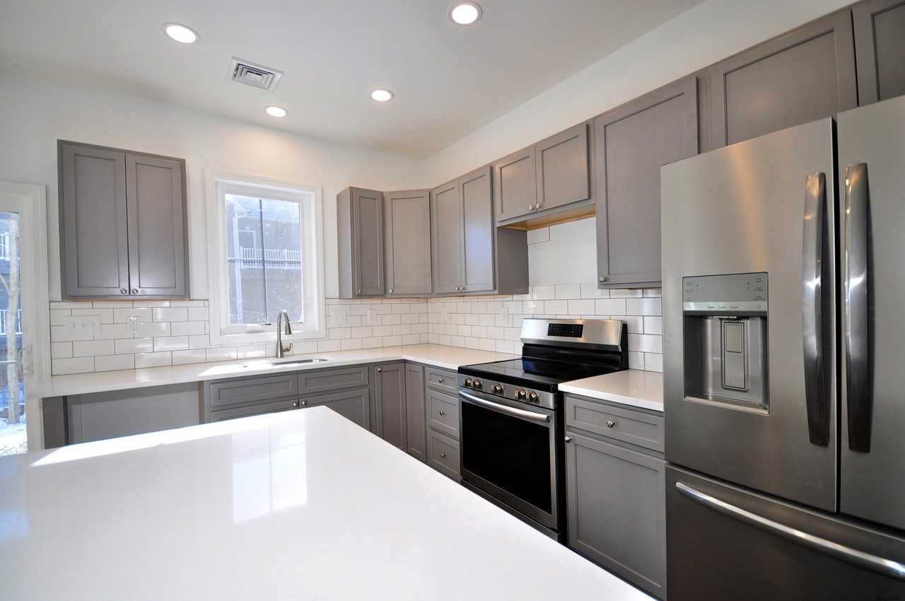 309 Main Street EB - Photo 5 of 24