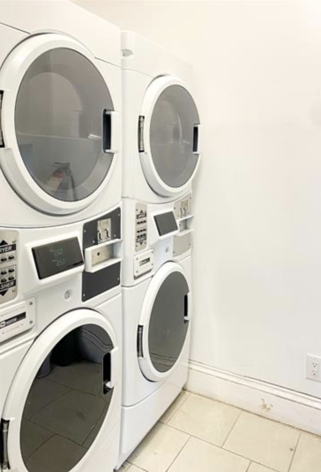 379 Cooper Street - Photo 7 of 30