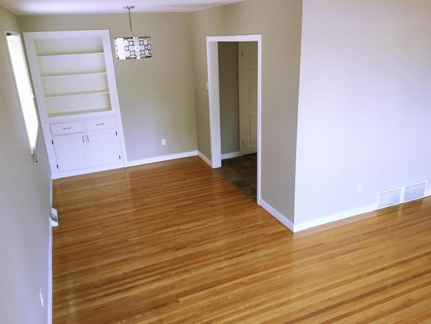 211 Mccannel St - Photo 2 of 10