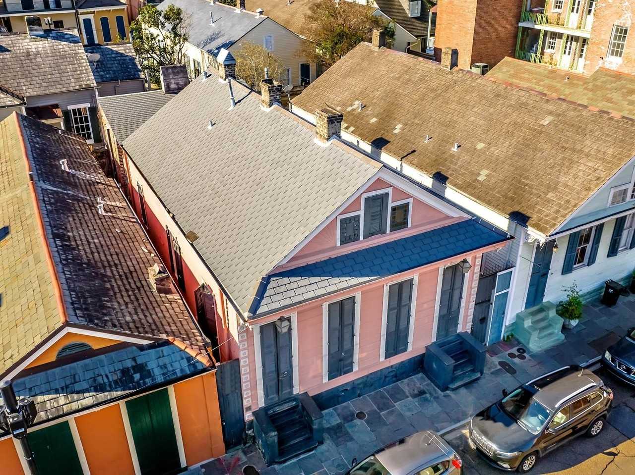 914 Saint Ann Street - Photo 7 of 13