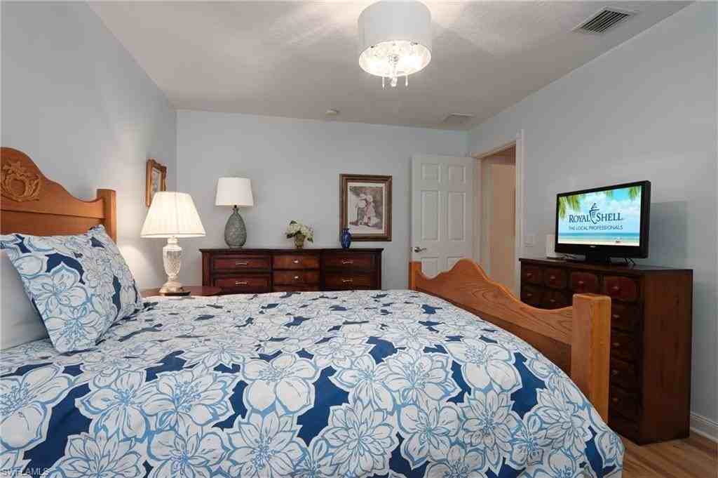 28983 Vermillion Ln - Photo 5 of 20