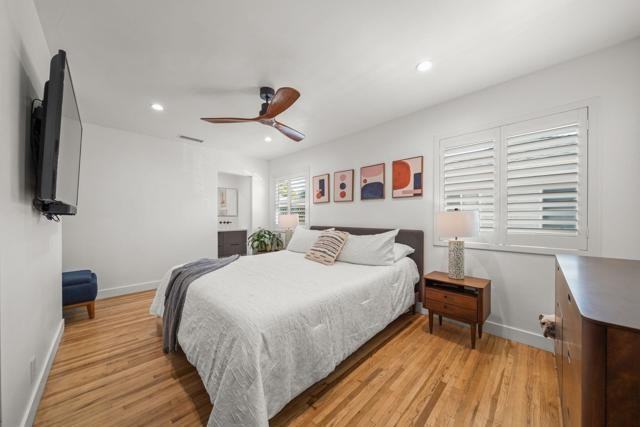 6044 Hayter Ave - Photo 3 of 8