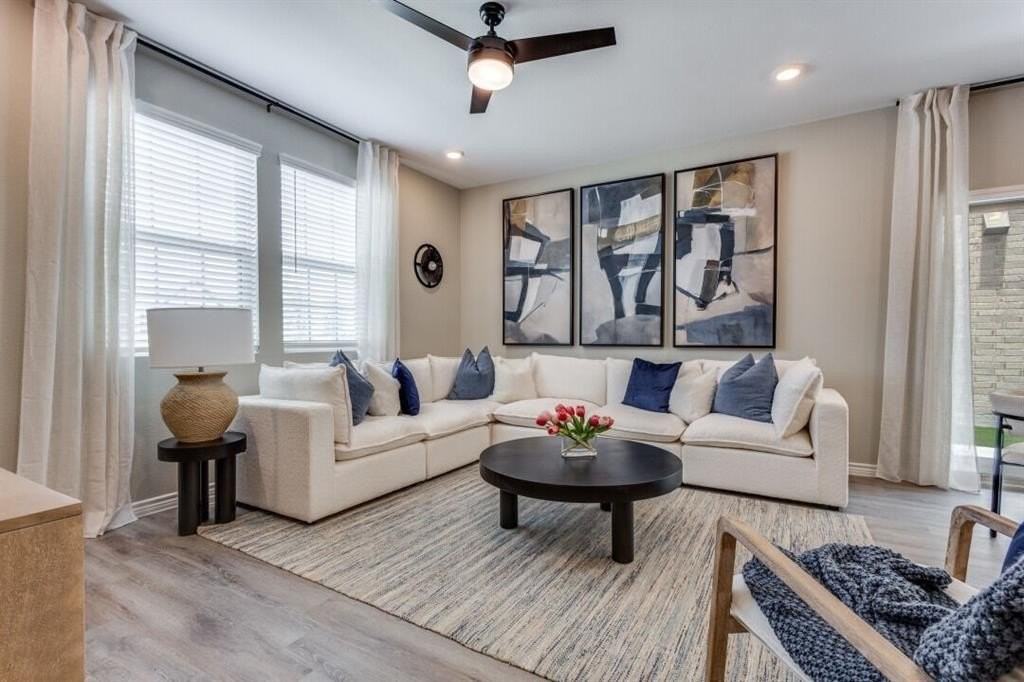 8525 Leyton - Photo 4 of 18