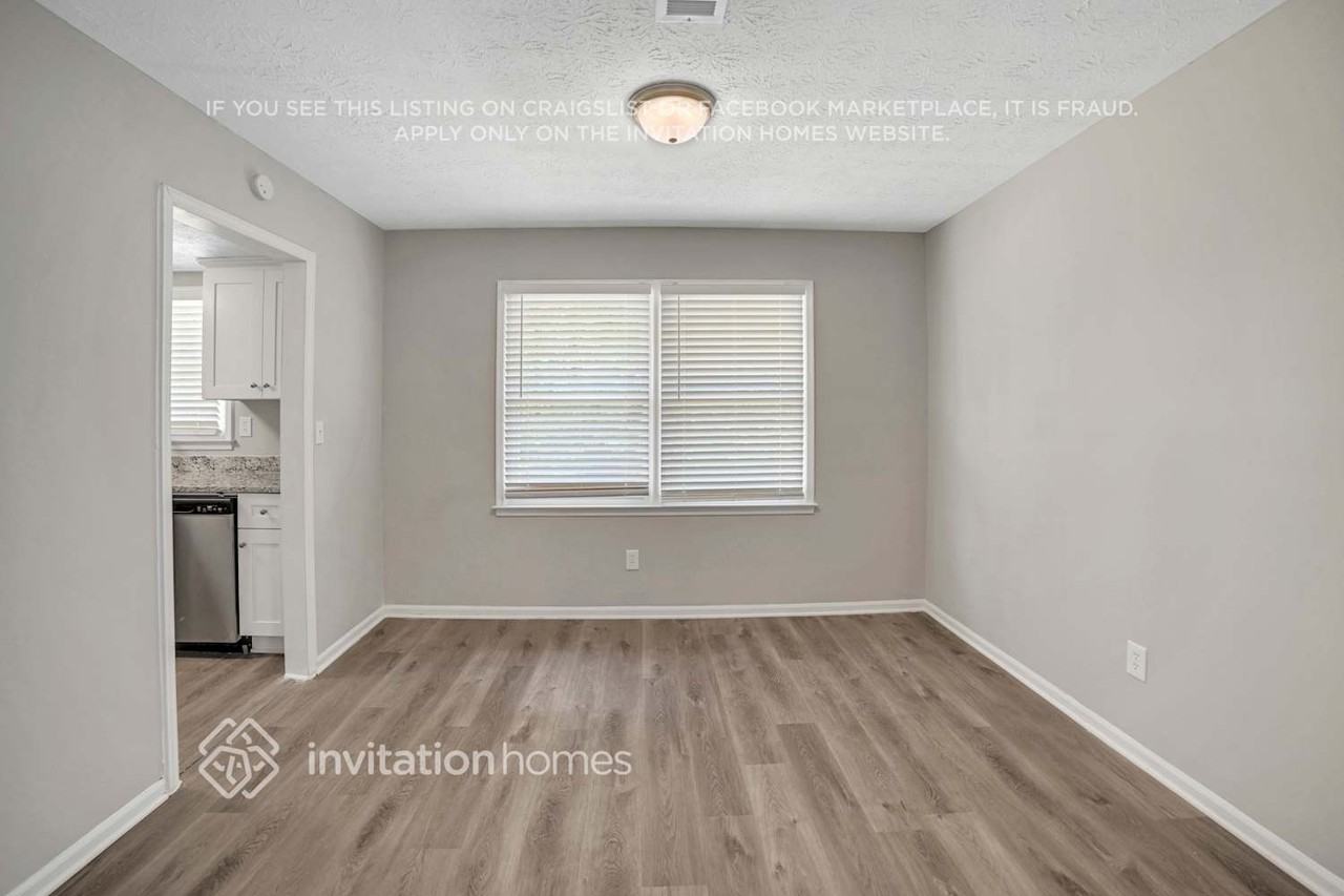 568 Patterson Rd - Photo 7 of 24