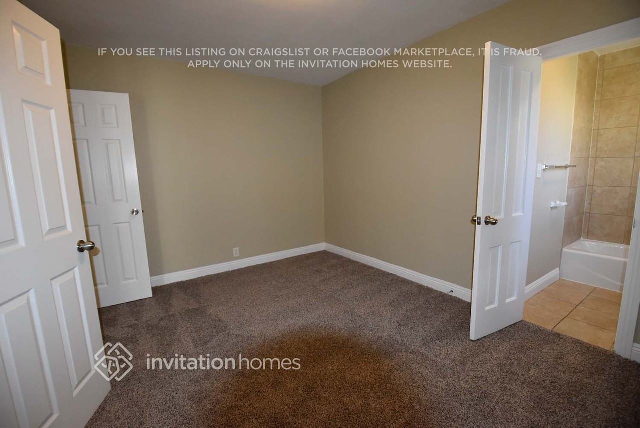 1221 E Roosevelt Rd - Photo 7 of 10