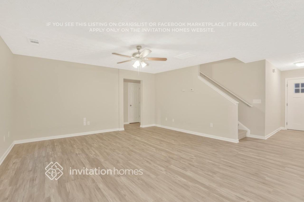 3227 Sable Run Rd - Photo 2 of 14