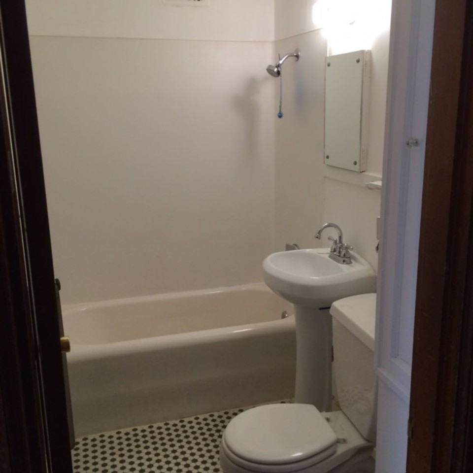 Betty May Apartments - Photo 2 of 18