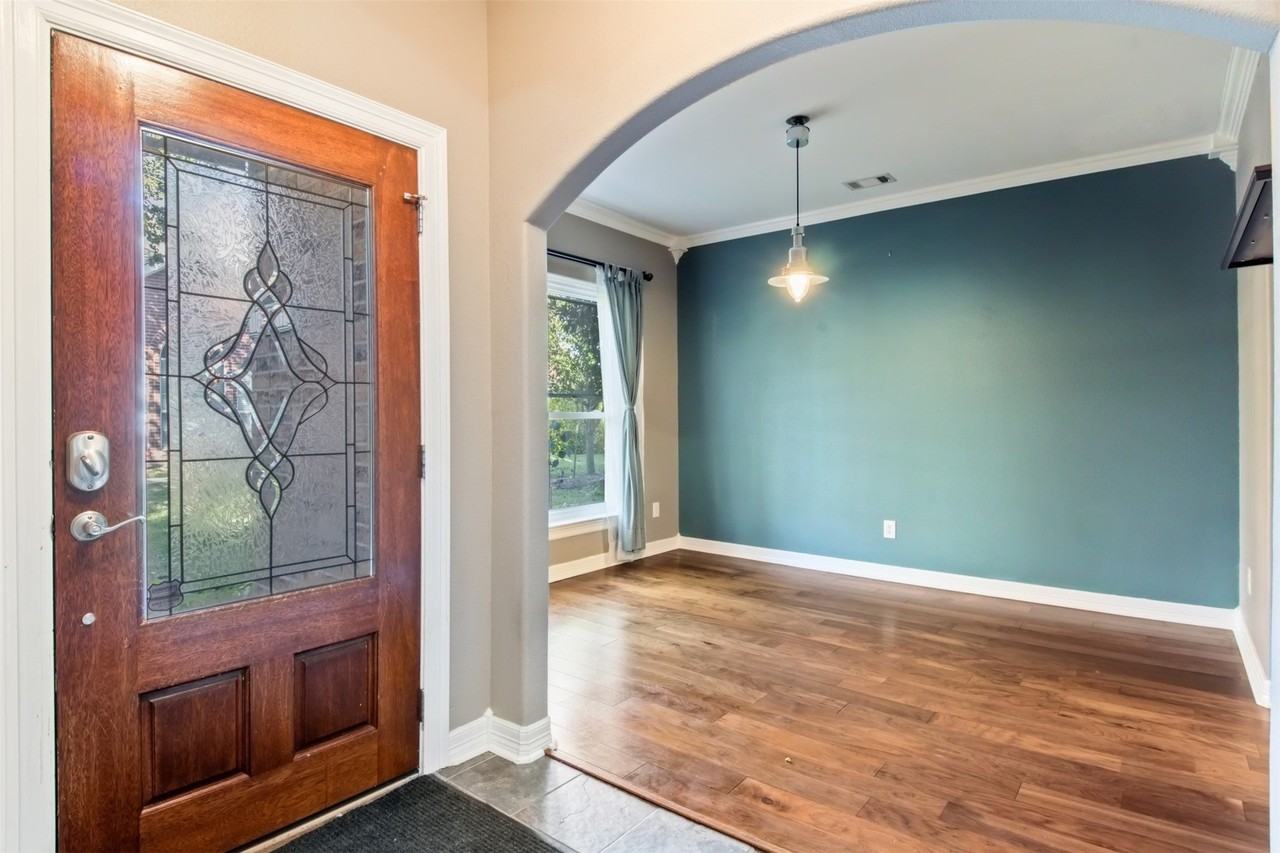 16311 N Eldridge Pkwy - Photo 2 of 24