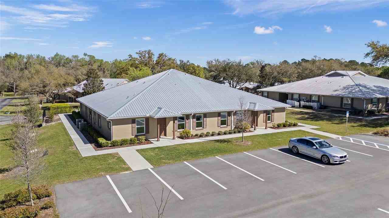 4415 Nw 74th Ter - Photo 2 of 23