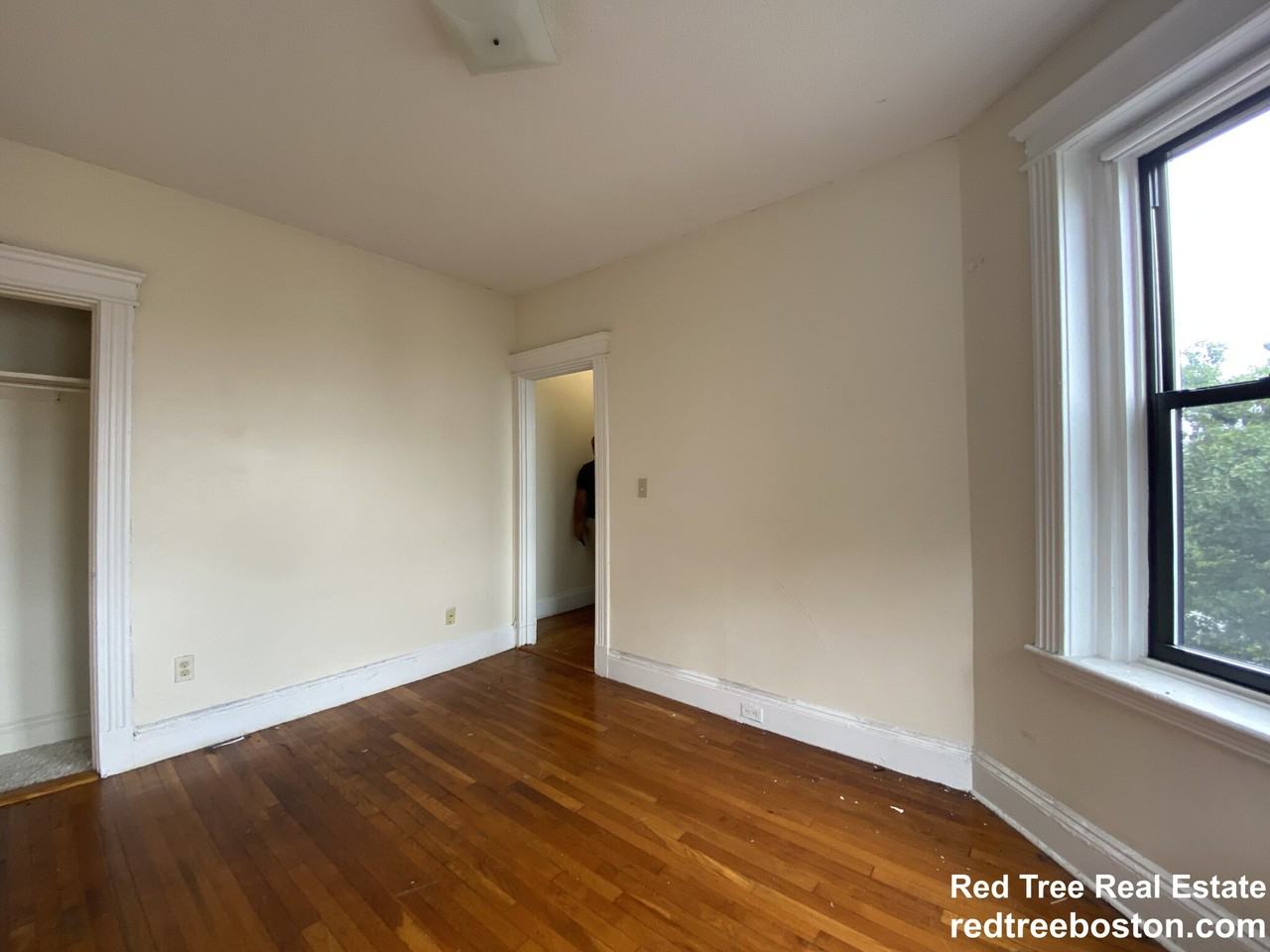 1152 Commonwealth Ave #43 - Photo 6 of 13