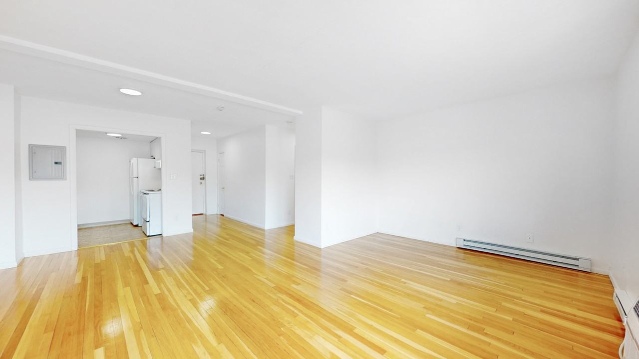 525 Highland Ave #34 - Photo 6 of 23