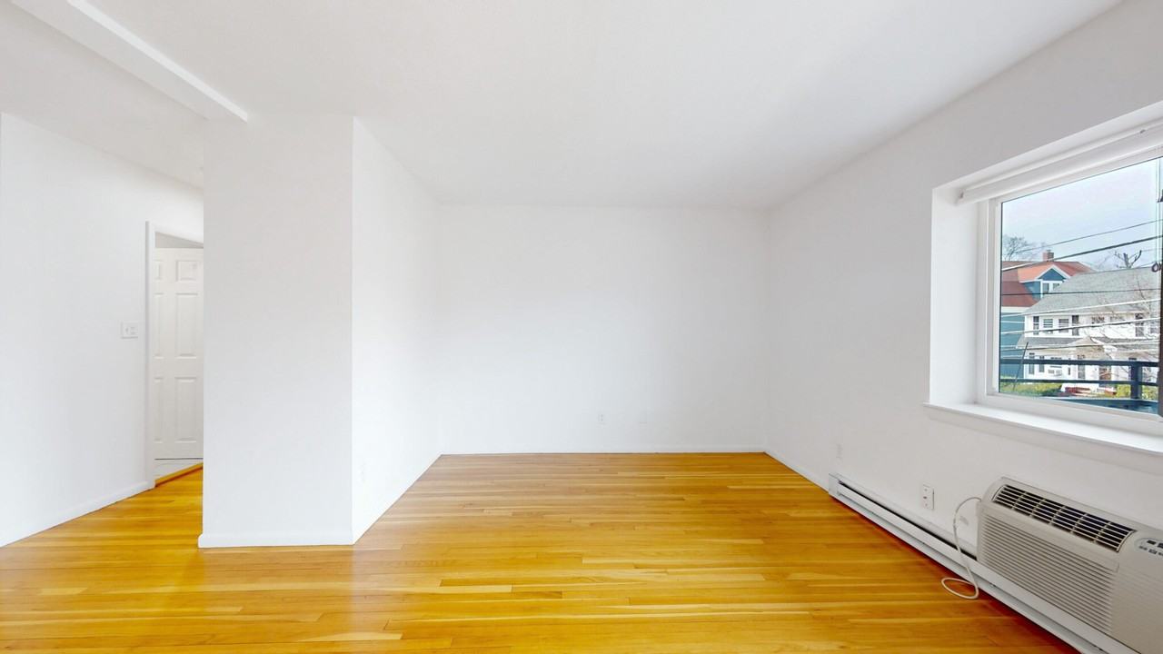 525 Highland Ave #41 - Photo 4 of 21
