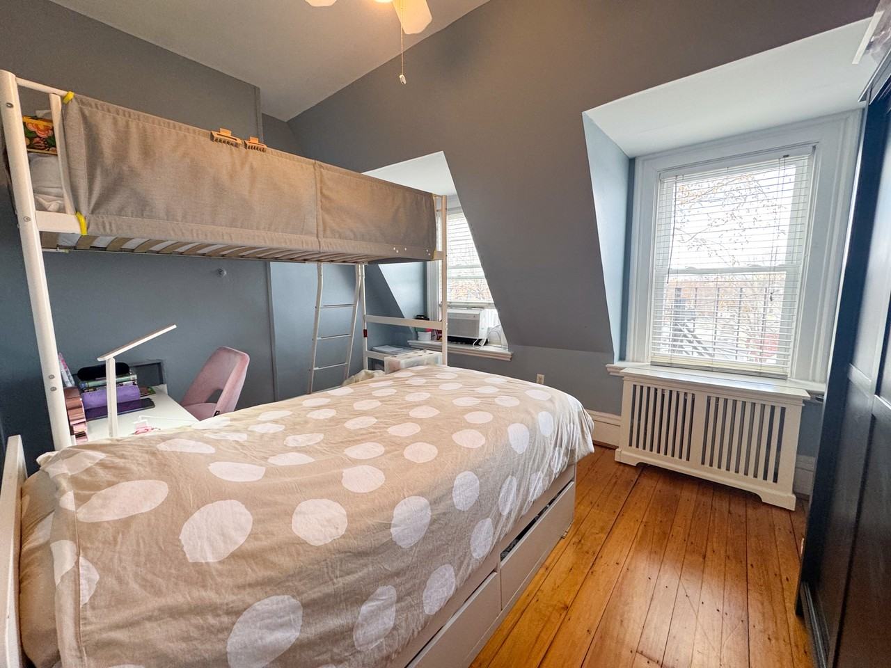 137 Walnut St #3 - Photo 5 of 8