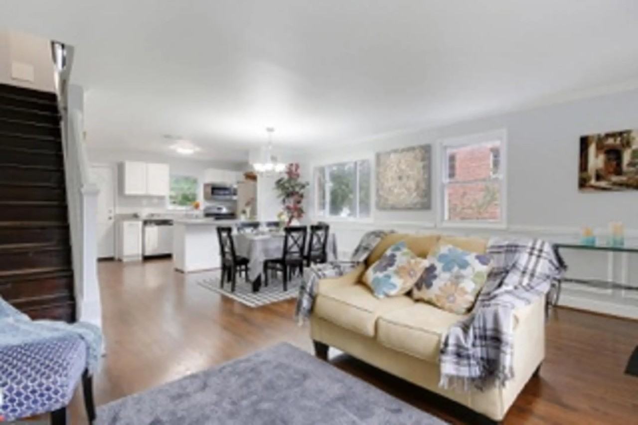 5504 63rd Ave - Photo 3 of 17