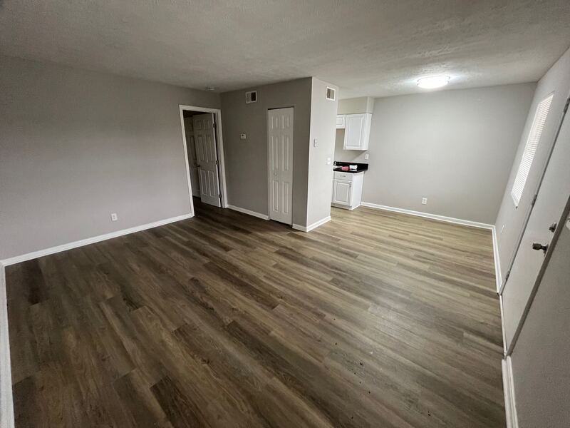 672 Knox Blvd #34