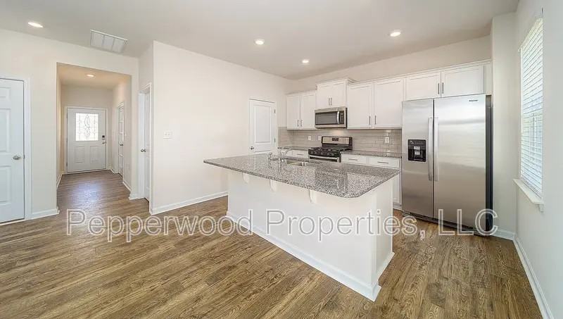 1045 Yearling Way - Photo 2 of 25