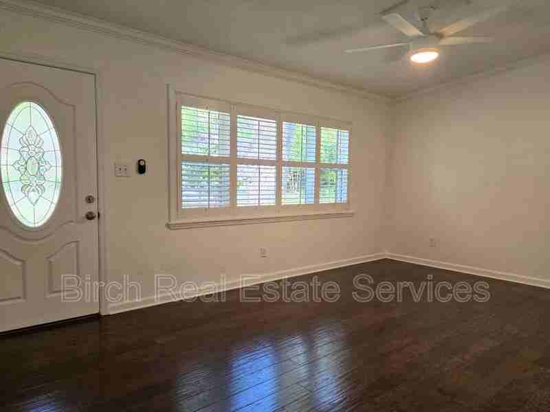 733 Scotland St - Photo 4 of 20