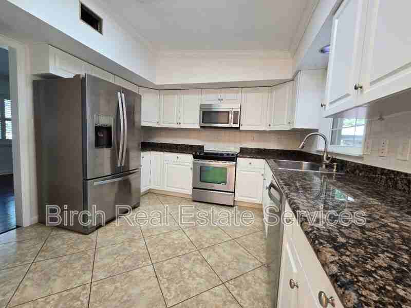 733 Scotland St - Photo 6 of 20