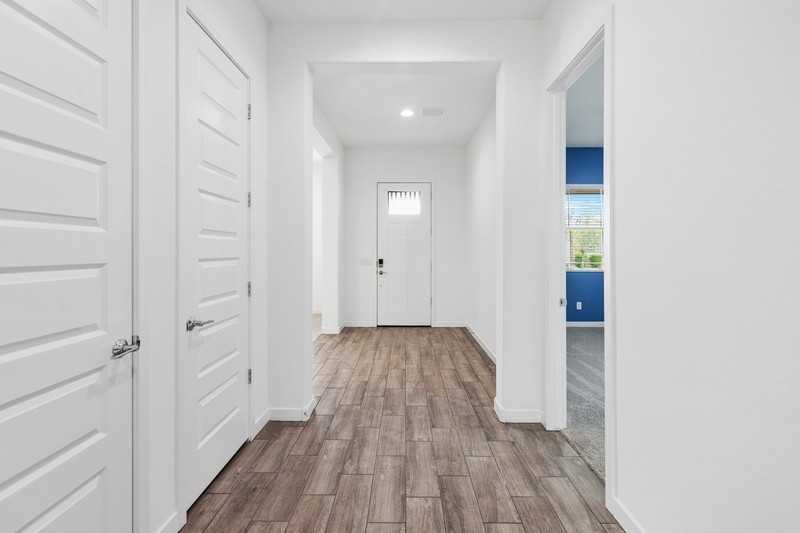 4019 W Piedmont Rd - Photo 5 of 33