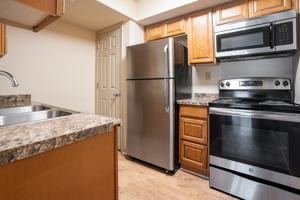 featured image of 2136 Lobdell Blvd