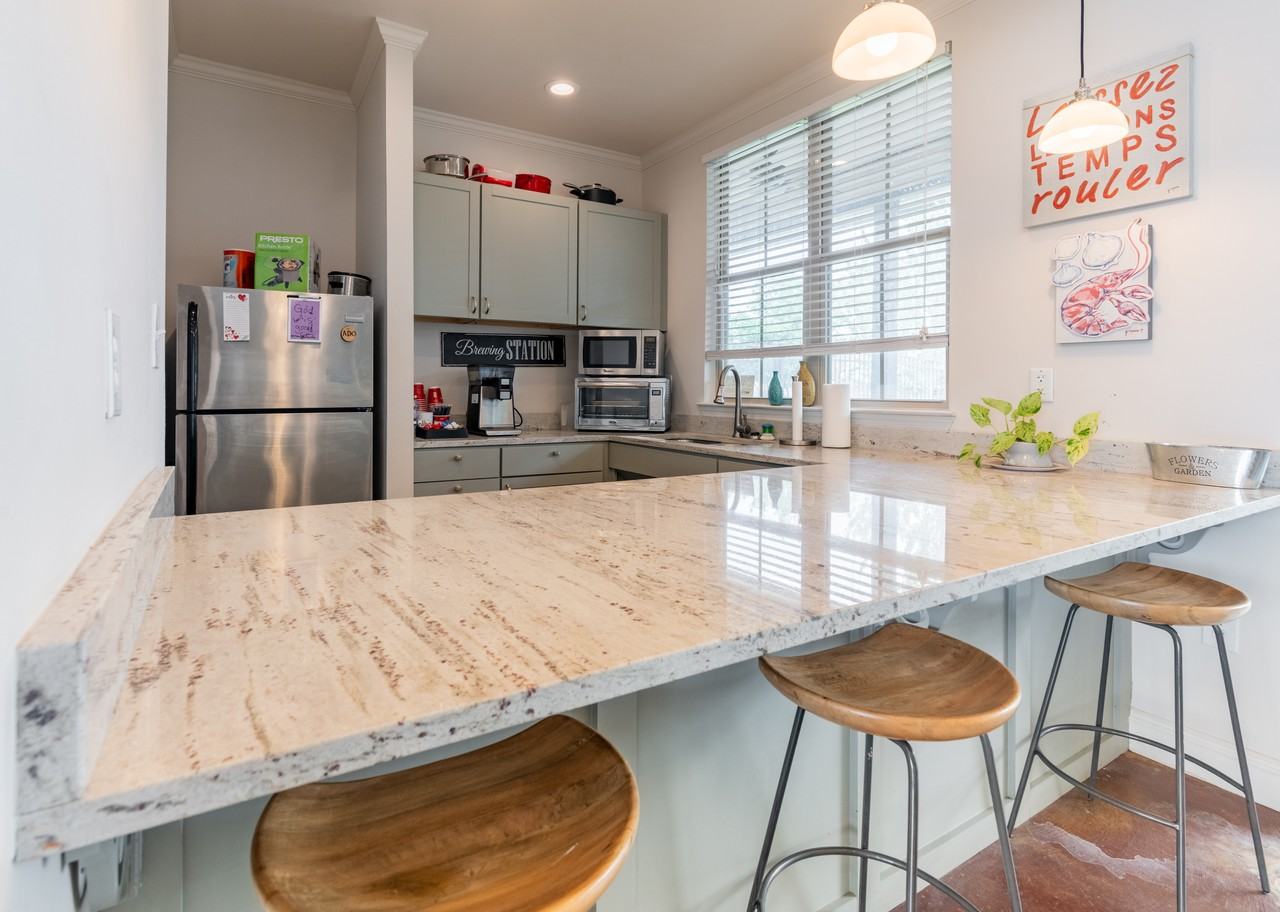 Ardendale Oaks Apartments - Photo 4 of 88