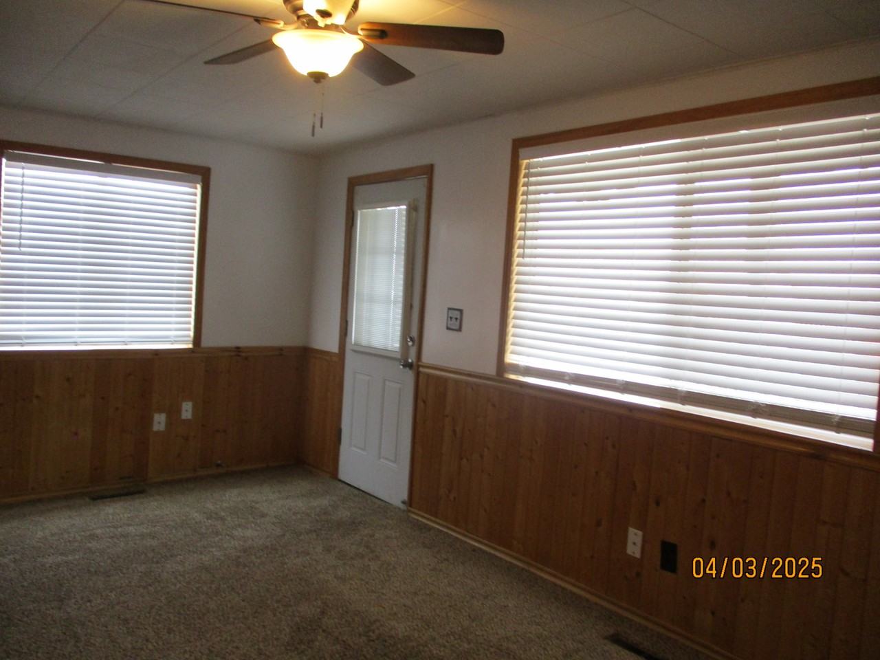 118 Green St - Photo 3 of 13