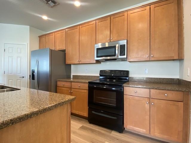 1330 S Aaron #176 - Photo 6 of 37